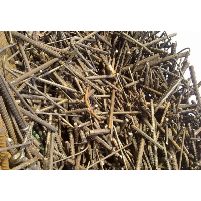 废铁价处理一批机床设备，镗床T611A，轧辊车床