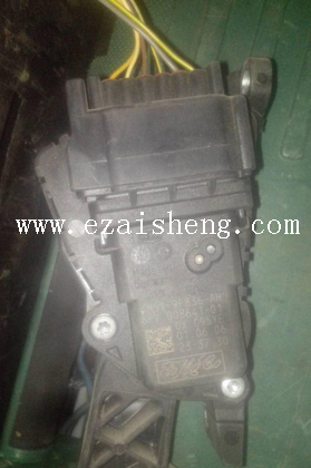 轿车 福特 福克斯三厢 传感器