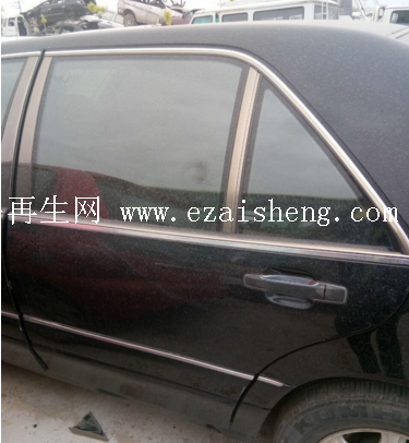 轿车 奔驰 其它 车门