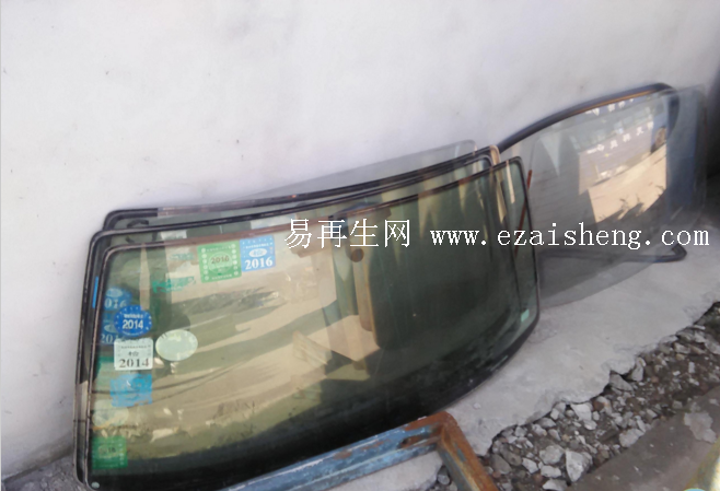 轿车 大众 捷达 汽车玻璃