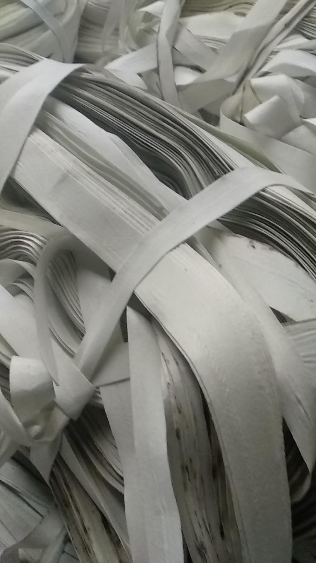 供应无纺布边角料