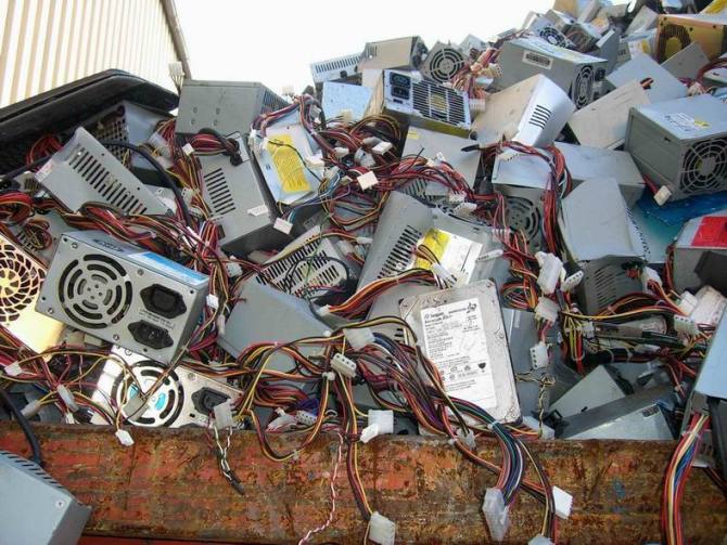 求购电子废料，废旧电子产品，废弃电子产品等电子废料