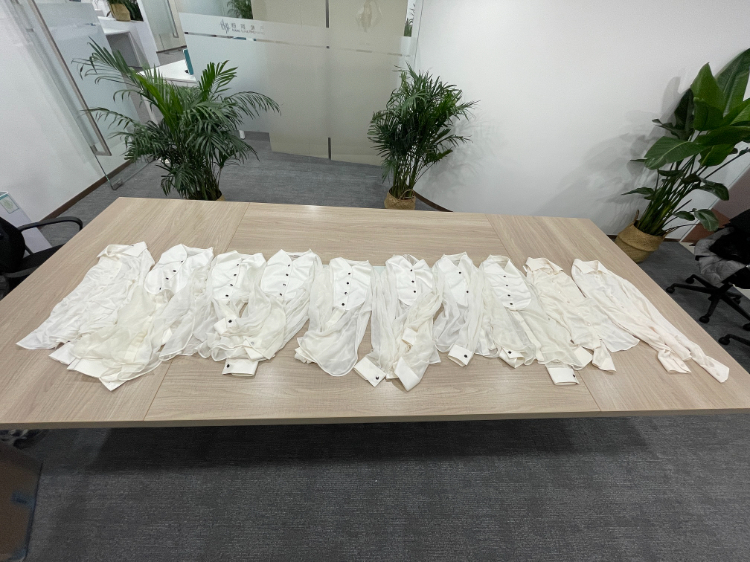 供应上海54件泡水衣服