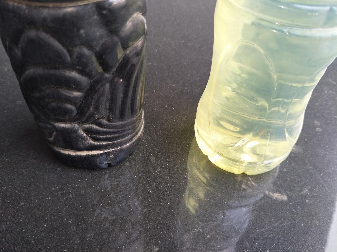 供应油品脱色除味剂 黑油脱色除味变黄白废油常温脱色变清
